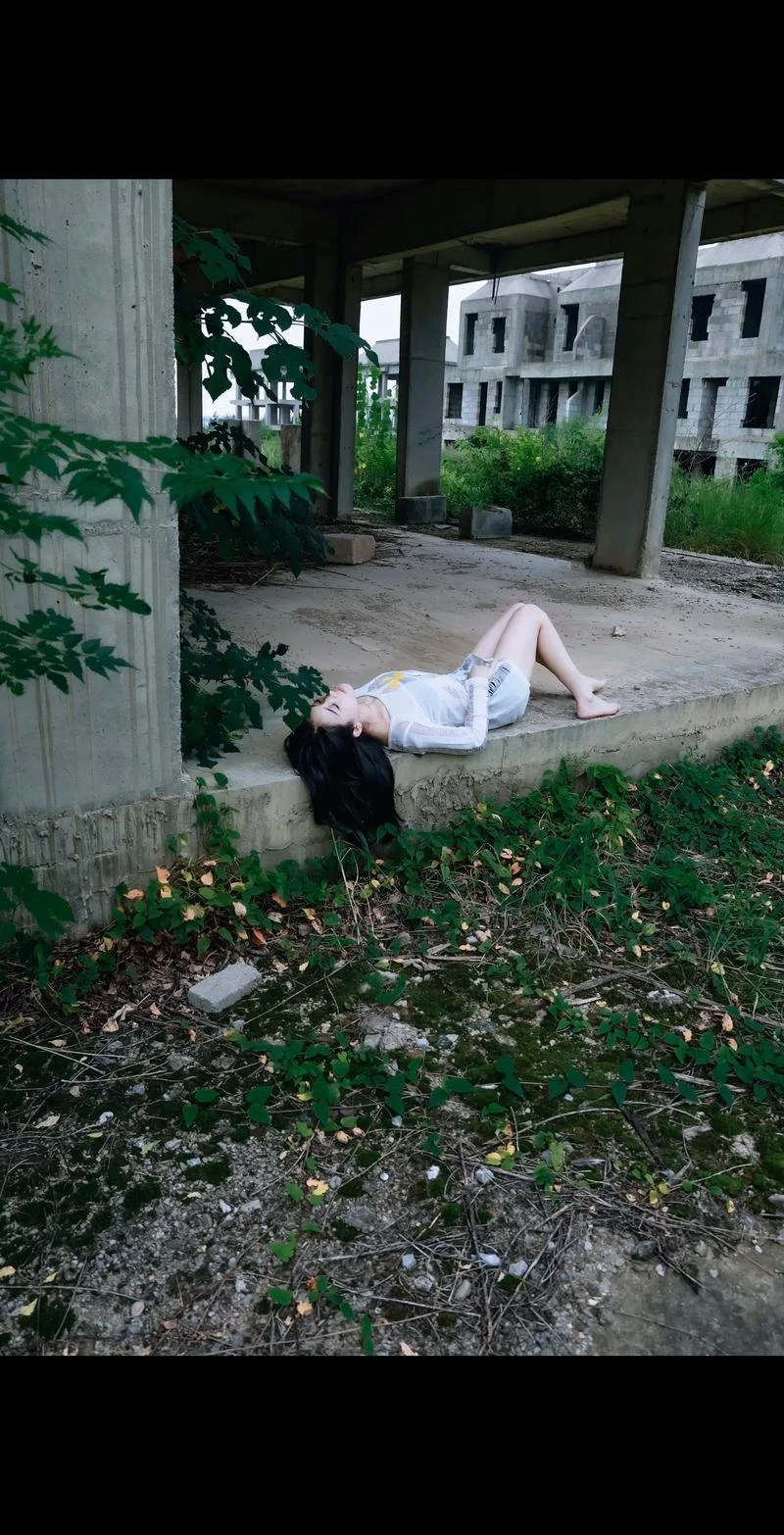 腾讯视频美剧榜单首页截图,展示多部热门剧集海报