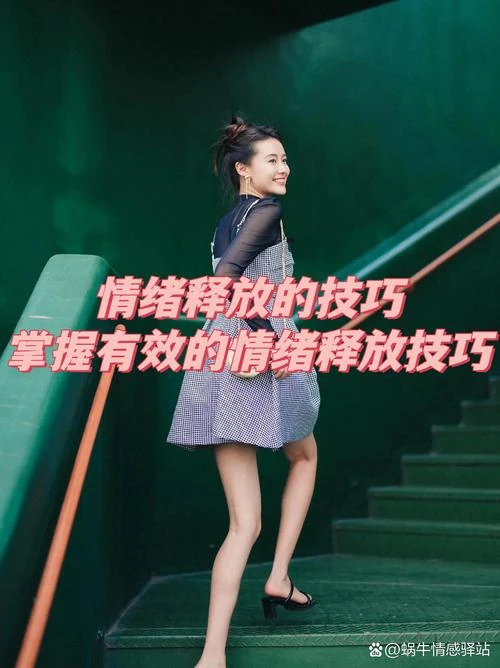 锦墨浓寒